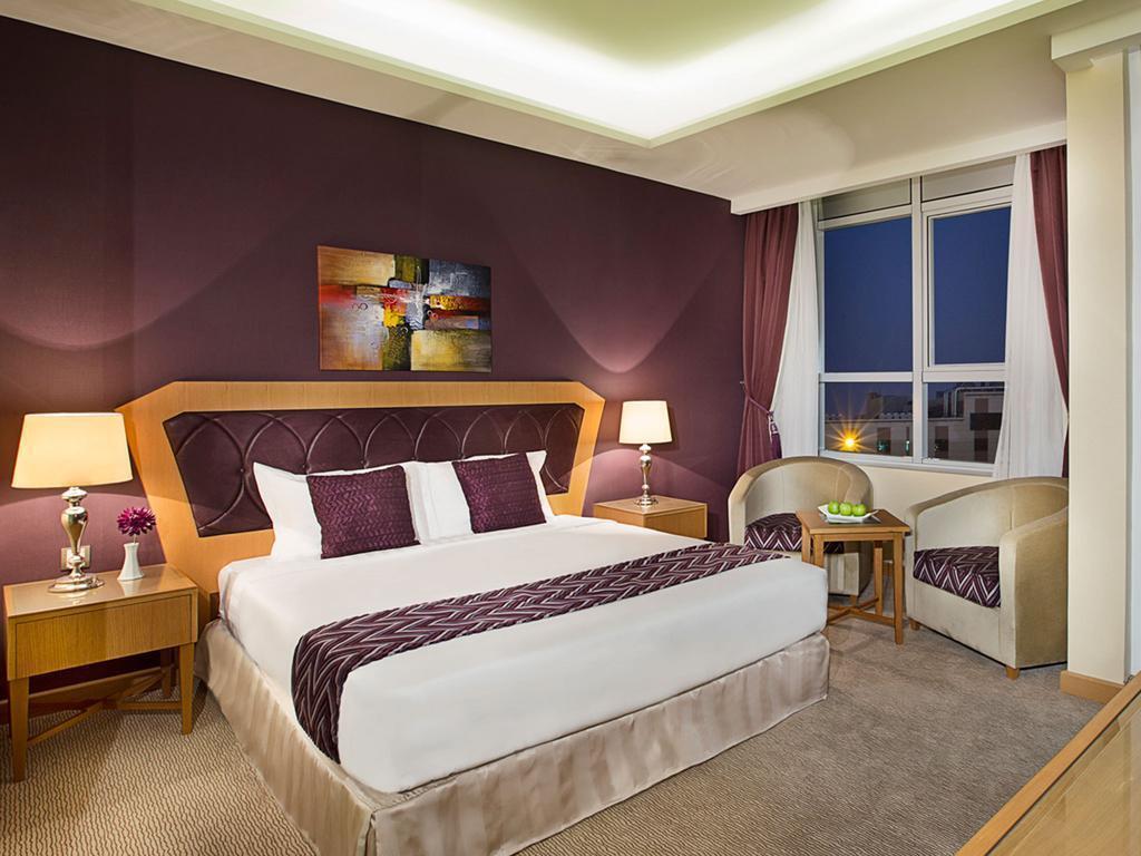 Armada Avenue Hotel Дубай Екстериор снимка